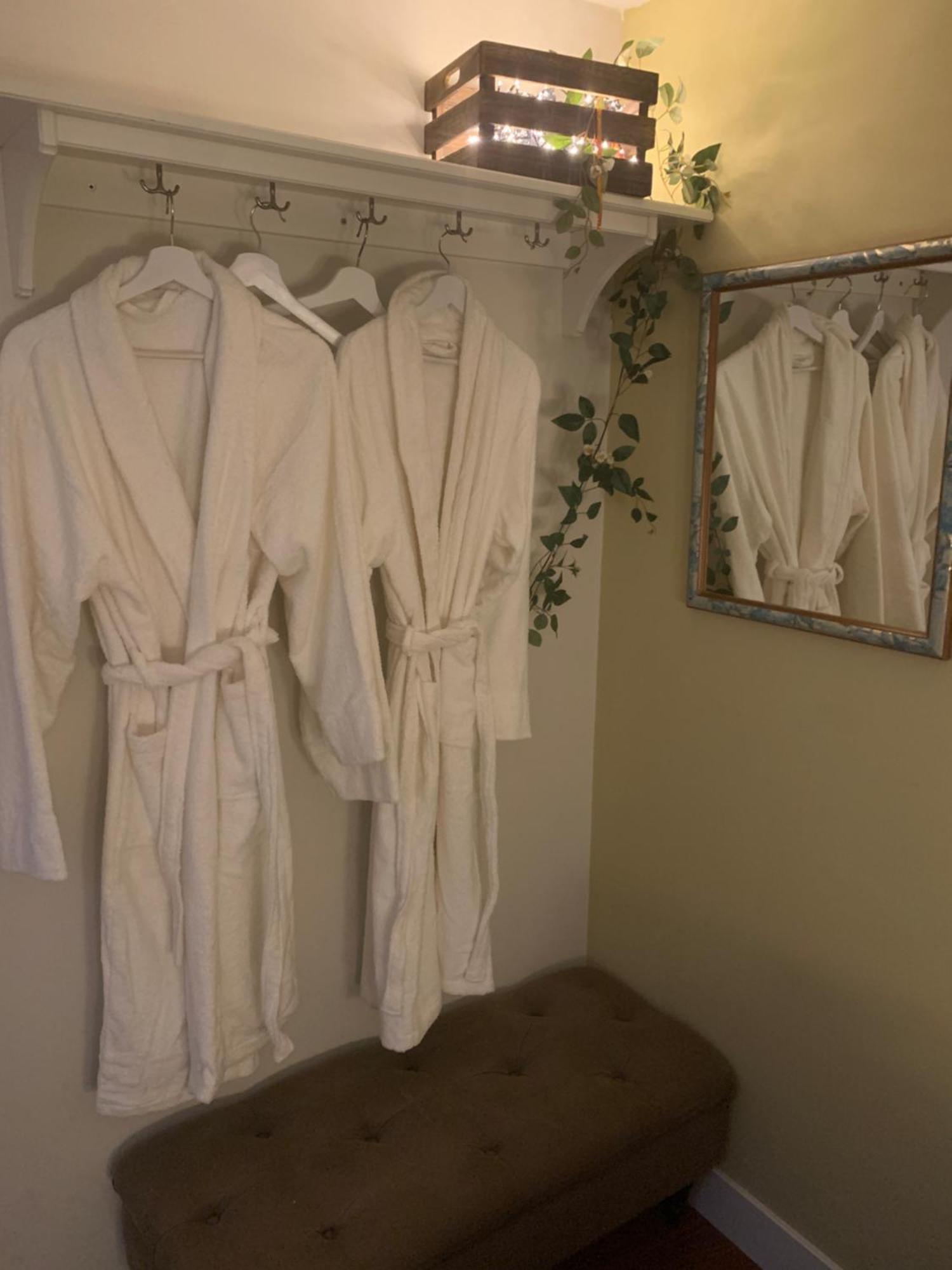 Romantisch Wellness Appartement Met Prive Hottub Sauna Gamesroom Den Ham Eksteriør billede